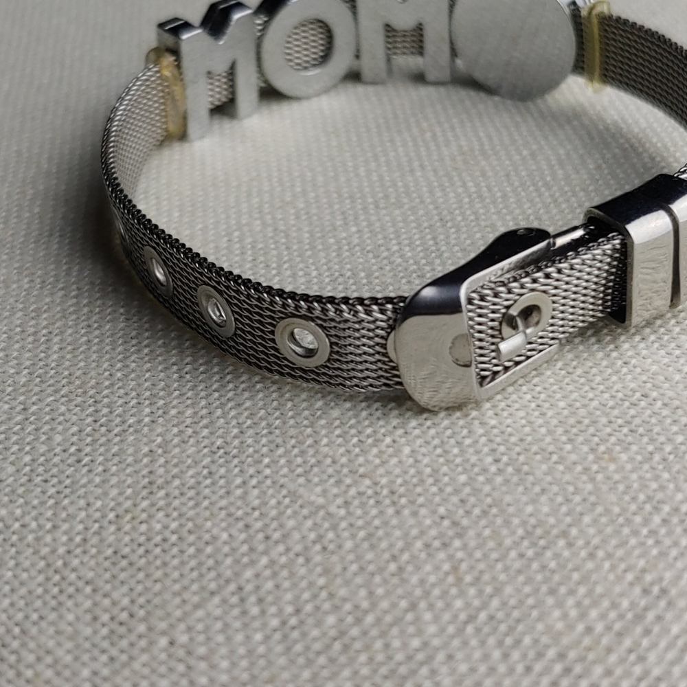 5/$20.⭐️Baseball mom bracelet - Picture 2 of 6